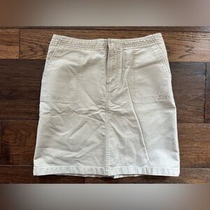 American Eagle Classic Tan Women's Skirt- size 4